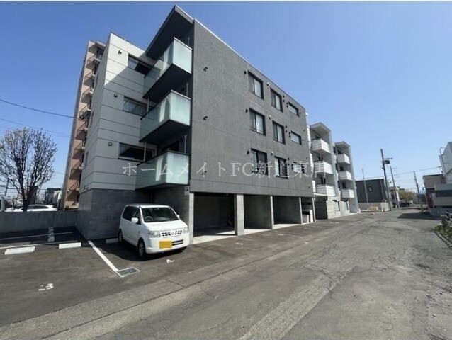 11664018/建物外観