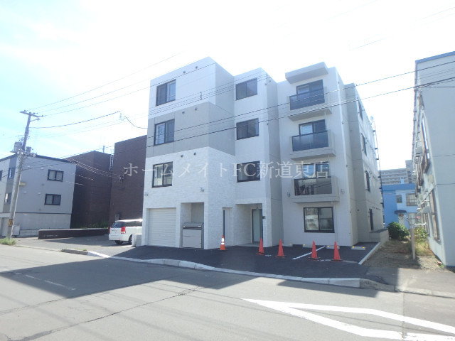 13602296/建物外観