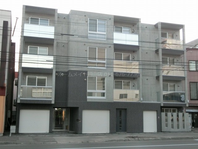 11763108/建物外観