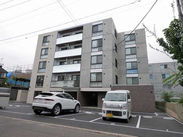8516778/建物外観