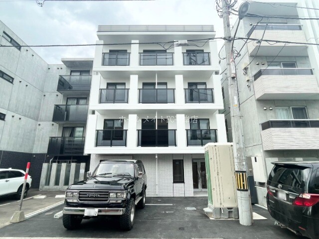 11448221/建物外観