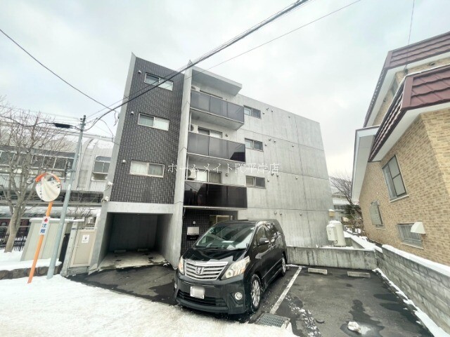 13167851/建物外観