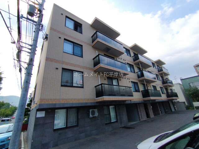 6359765/建物外観