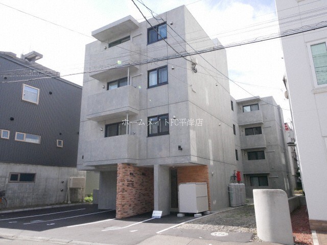 9123923/建物外観