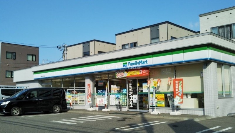 ファミリーマート札幌菊水6条店