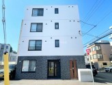 綺麗な外観のRC造☆地下鉄駅まで10分以内です☆